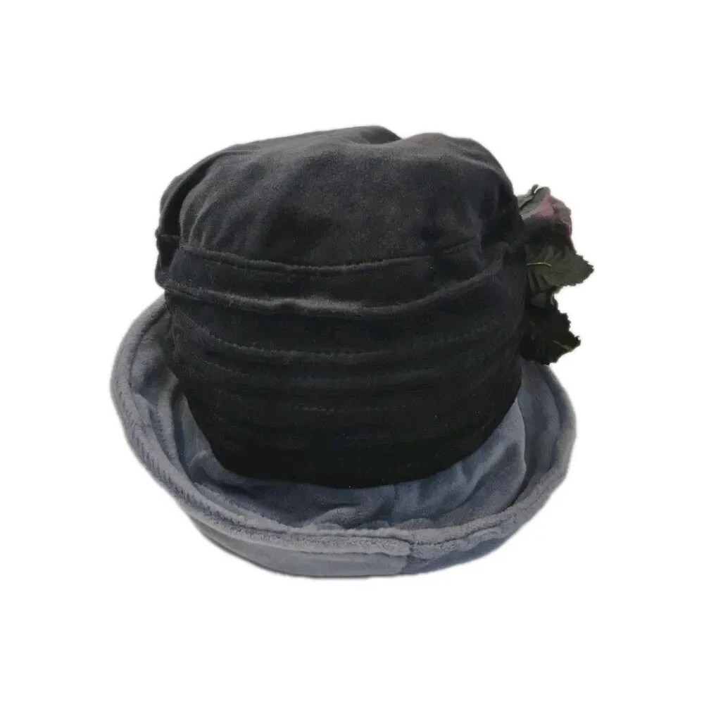 Packable Velvety Hat with Flower Gray Black Purple Never Worn One Size